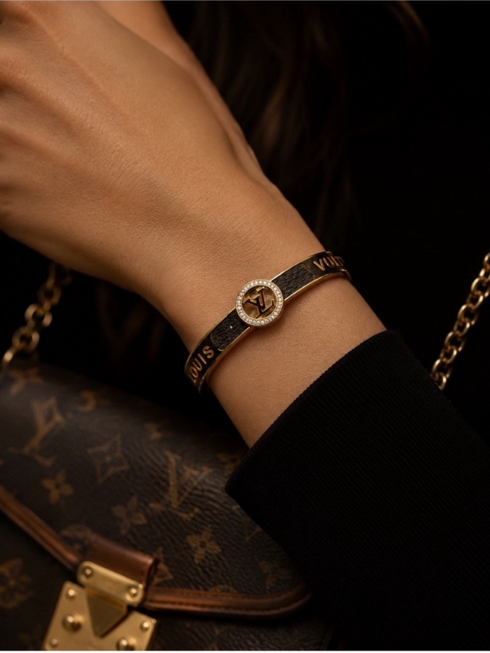 18K Gold and Brown LV Logo Bangle Bracelet - Picture 2 of 8